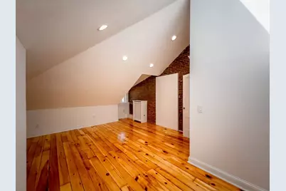 100 Chestnut Avenue #3, Boston, MA 02130 - Photo 7