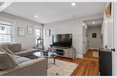 79 Farrington St #7, Quincy, MA 02170 - Photo 3