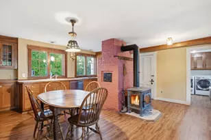 834 Pleasant St, Athol, MA 01331 - Photo 9