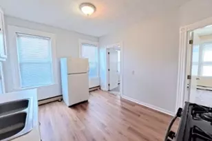 306 Prospect St, Cambridge, MA 02139 - Photo 3