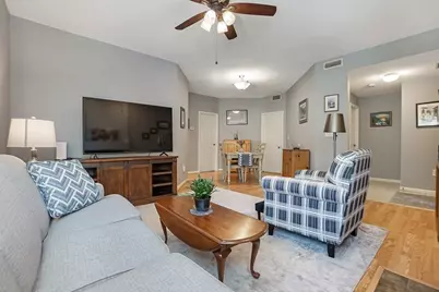 32 Hammond Pl #32, Woburn, MA 01801 - Photo 3