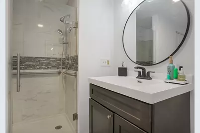 32 Hammond Pl #32, Woburn, MA 01801 - Photo 13