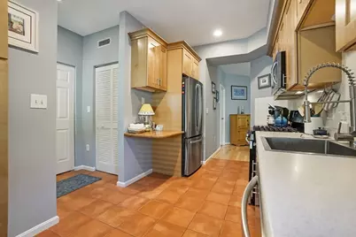32 Hammond Pl #32, Woburn, MA 01801 - Photo 9