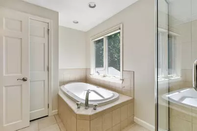 135 Raleigh Tavern Lane, North Andover, MA 01845 - Photo 33
