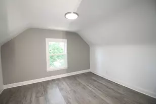 24 Fairmount St, Springfield, MA 01108 - Photo 7