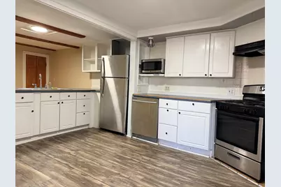 4 West St #2, Wrentham, MA 02093 - Photo 5