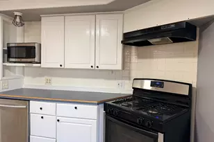 4 West St, Wrentham, MA 02093 - Photo 7