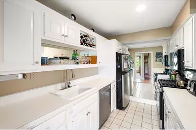 227 Summit Ave #E304, Brookline, MA 02446 - Photo 7