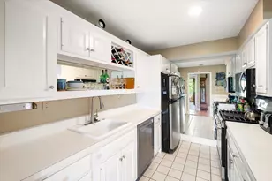 227 Summit Ave, Brookline, MA 02446 - Photo 7