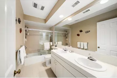 227 Summit Ave #E304, Brookline, MA 02446 - Photo 9