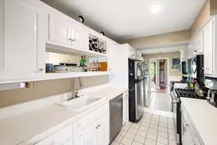 227 Summit Ave, Brookline, MA 02446 - Photo 7