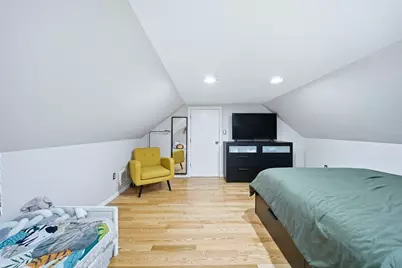 391 W Pond St, Bridgewater, MA 02324 - Photo 21