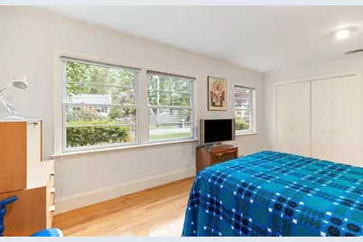 140 Paulson Rd, Newton, MA 02468 - Photo 5