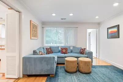 140 Paulson Rd, Newton, MA 02468 - Photo 7