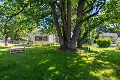 18 Lake St, Shrewsbury, MA 01545 - Photo 37