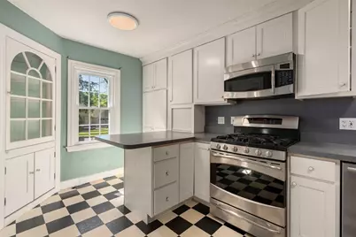 18 Lake St, Shrewsbury, MA 01545 - Photo 9