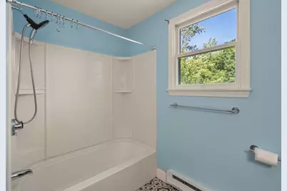 18 Lake St, Shrewsbury, MA 01545 - Photo 27