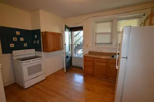 15 Lynde, Salem, MA 01970 - Photo 3