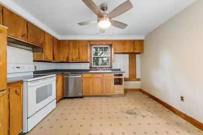 179 Eighth Street, Leominster, MA 01453 - Photo 15