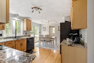 135 Jennie's Way, Tewksbury, MA 01876 - Photo 5