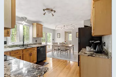 135 Jennies Way, Tewksbury, MA 01876 - Photo 5