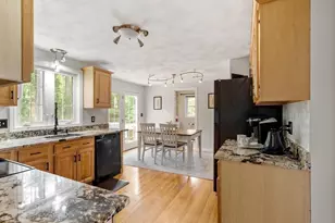 135 Jennie's Way, Tewksbury, MA 01876 - Photo 5