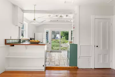 7 Main St, Essex, MA 01929 - Photo 17
