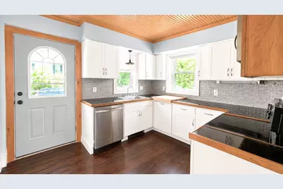 21 River St, North Adams, MA 01247 - Photo 7