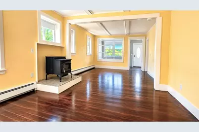 21 River St, North Adams, MA 01247 - Photo 9