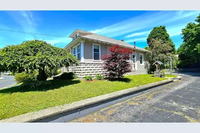 21 River St, North Adams, MA 01247 - Photo 5