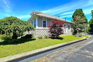 21 River St, North Adams, MA 01247 - Photo 5