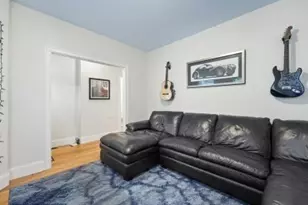 22 Henderson St, Somerville, MA 02145 - Photo 9