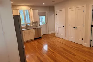 22 Henderson St, Somerville, MA 02145 - Photo 5
