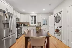 22 Henderson St, Somerville, MA 02145 - Photo 1