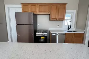 78 Pleasant, Marblehead, MA 01945 - Photo 3