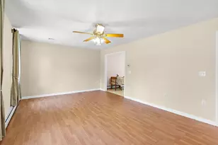 96 S Main St, Milford, MA 01757 - Photo 9