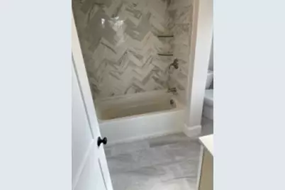 22 Henderson St #2, Somerville, MA 02145 - Photo 13