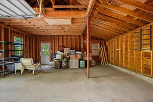 225 E Temple St, Boylston, MA 01505 - Photo 33