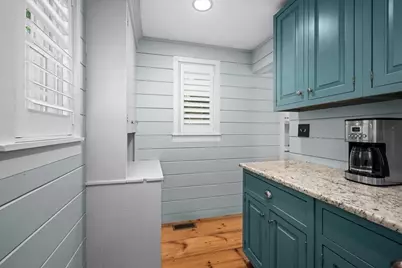 225 E Temple St, Boylston, MA 01505 - Photo 9