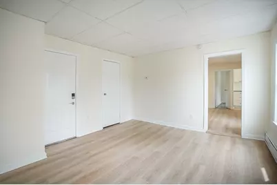 3 Charles St #2R, Chicopee, MA 01020 - Photo 3