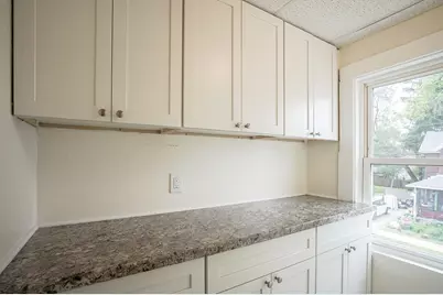 3 Charles St #2R, Chicopee, MA 01020 - Photo 11