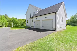 38 Hemlock St, Douglas, MA 01516 - Photo 35