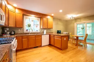 5 Lane Farm Dr, Bedford, MA 01730 - Photo 7