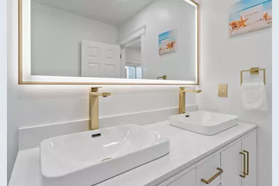 73 Martin St, Essex, MA 01929 - Photo 11