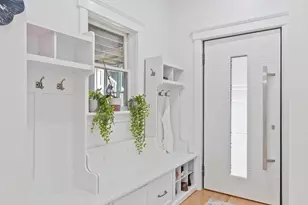 73 Martin St, Essex, MA 01929 - Photo 5