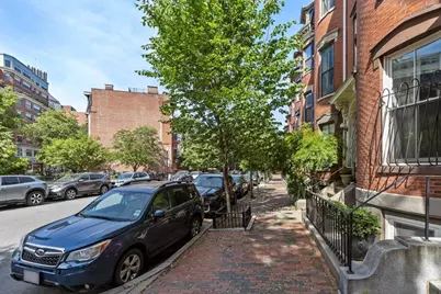 142 Chandler Street #4, Boston, MA 02116 - Photo 17