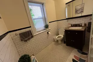 1033 Beacon St, Brookline, MA 02446 - Photo 19