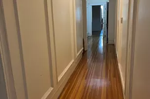 1033 Beacon St, Brookline, MA 02446 - Photo 17