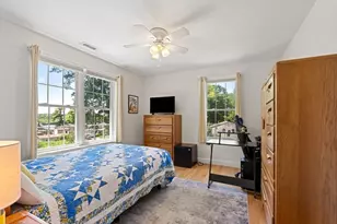 34 Amesbury Ave, Amesbury, MA 01913 - Photo 17