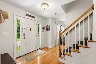 34 Amesbury Ave, Amesbury, MA 01913 - Photo 9